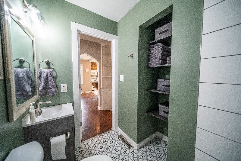 Furnished Finder property 504790_1 photo 15