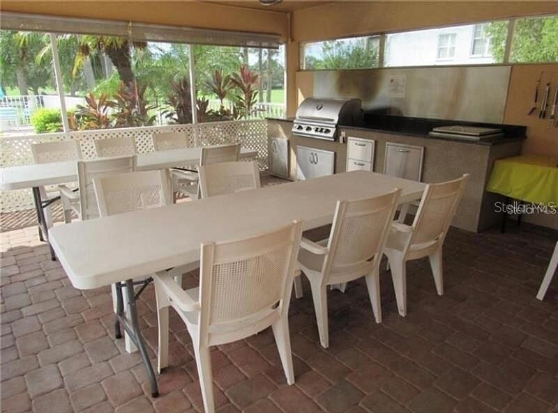 Furnished Finder property 504802_1 photo 40