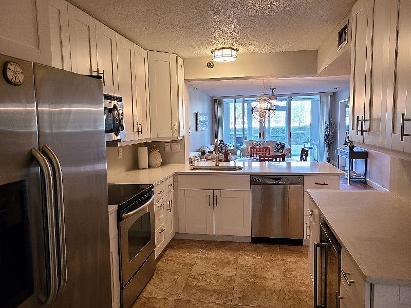 Furnished Finder property 504802_1 photo 9