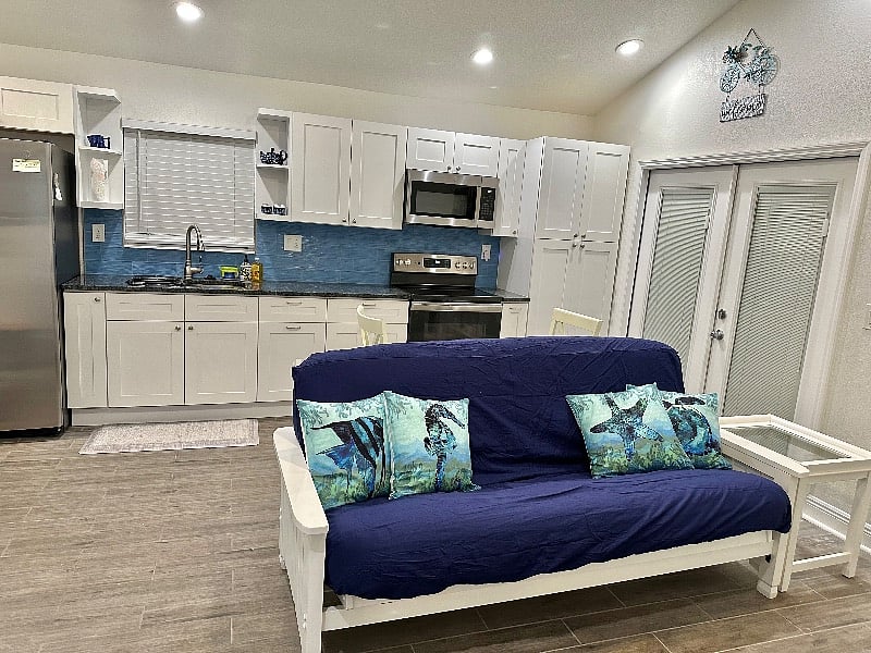 Furnished Finder property 504810_1 photo 9