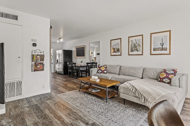 Furnished Finder property 504825_1 photo 3