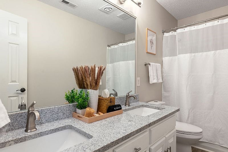 Furnished Finder property 504844_3 photo 9