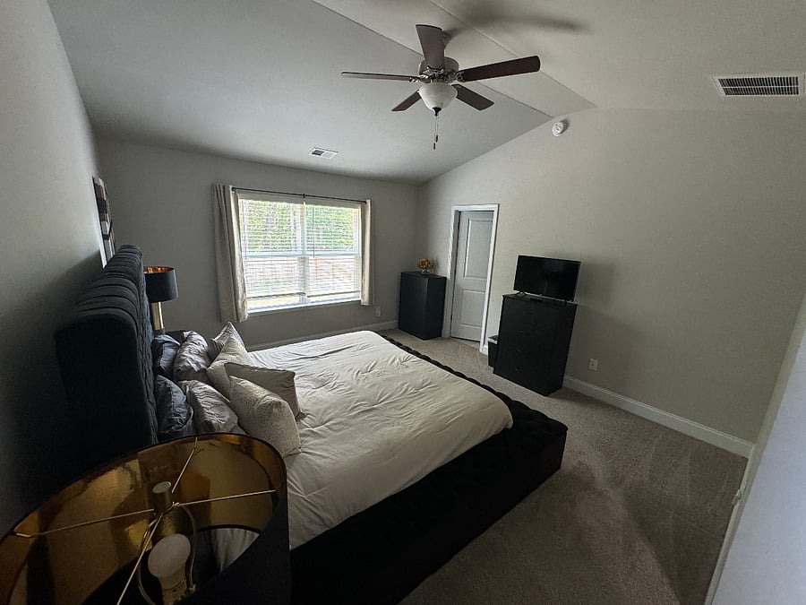 Furnished Finder property 504900_1 photo 11