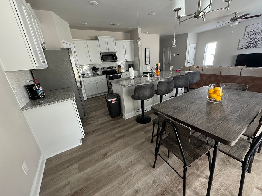 Furnished Finder property 504900_1 photo 8