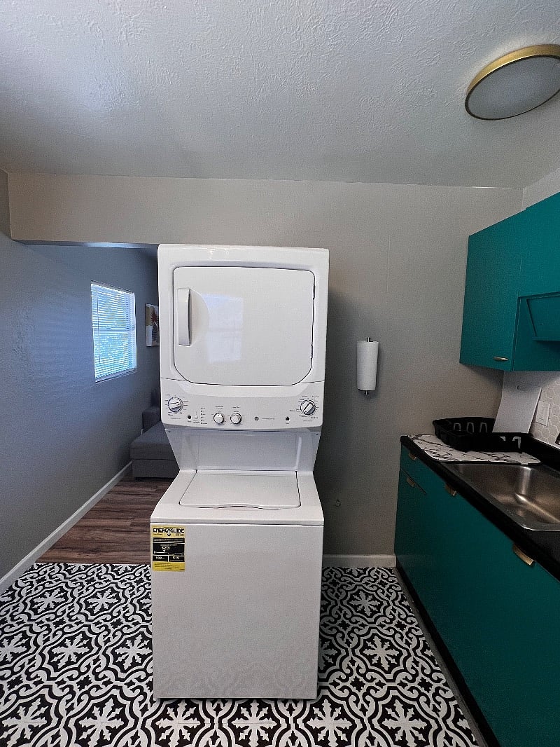 Furnished Finder property 504943_1 photo 12