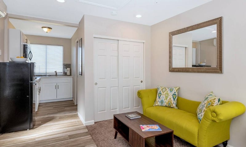 Furnished Finder property 504950_1 photo 7