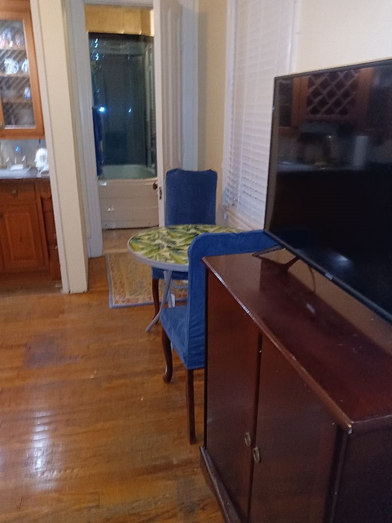 Furnished Finder property 504951_1 photo 4