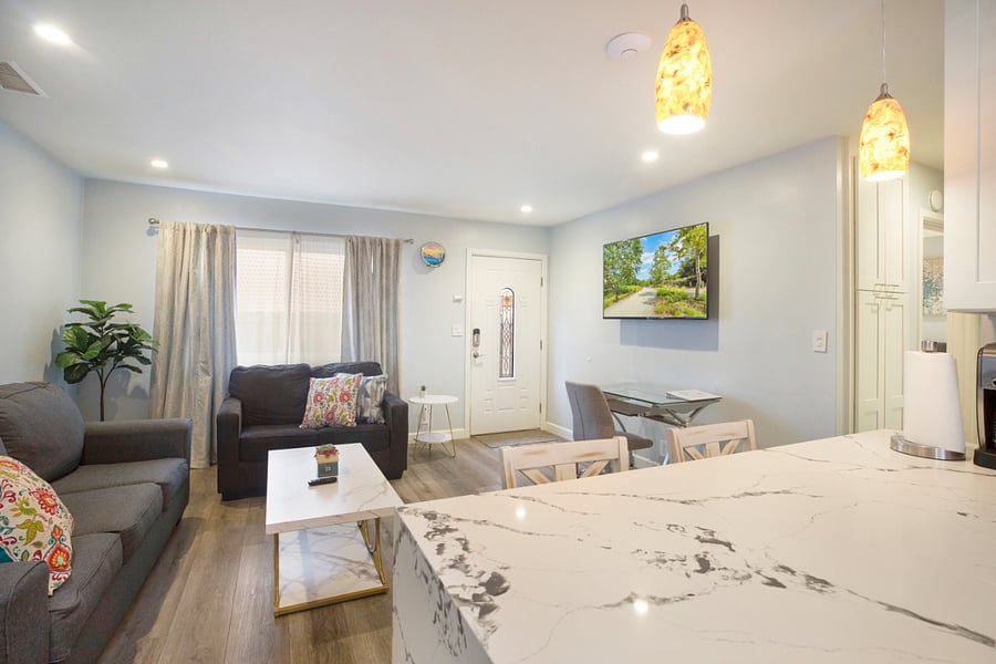Furnished Finder property 504967_1 photo 7