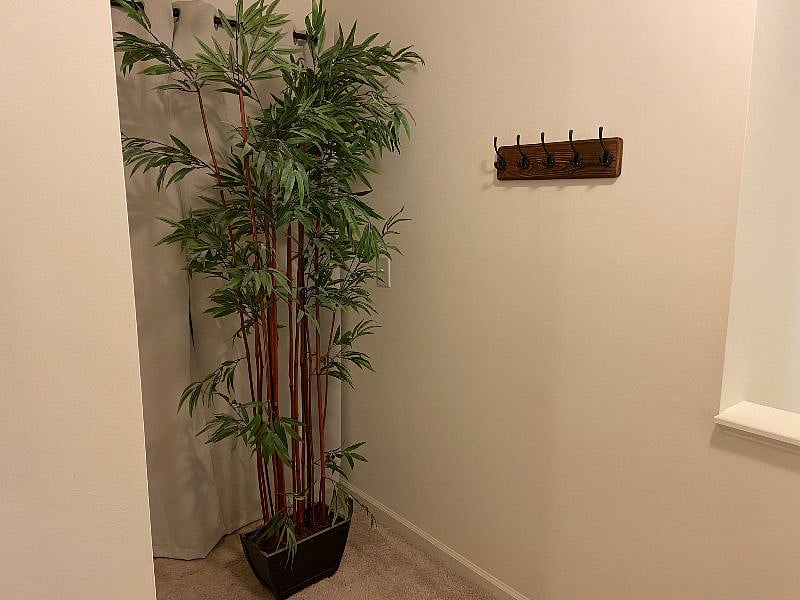 Alcove at Top of Steps