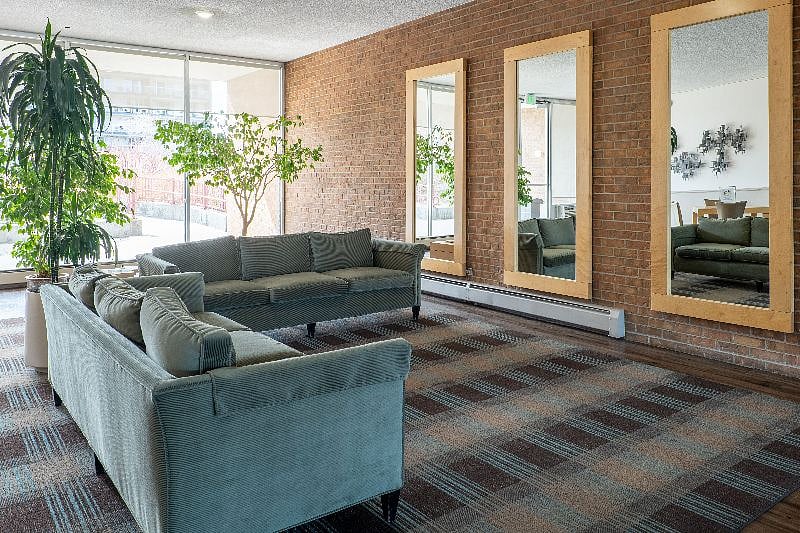 Building entrance lobby