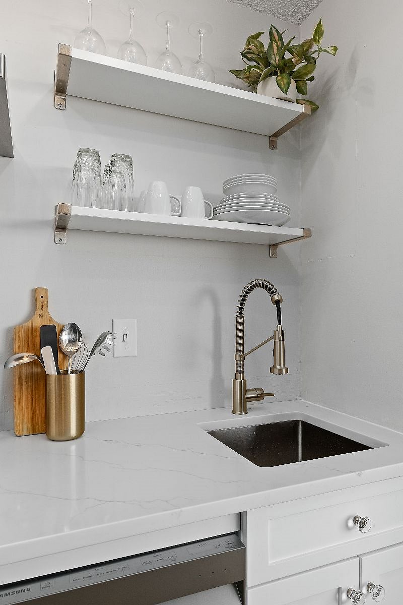 Fully stocked kitchen