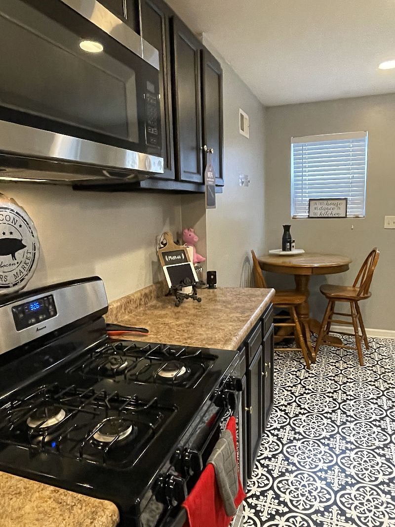 Furnished Finder property 505009_1 photo 3