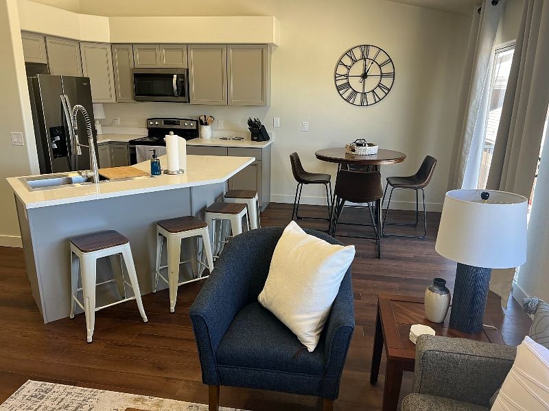 Furnished Finder property 505048_1 photo 31