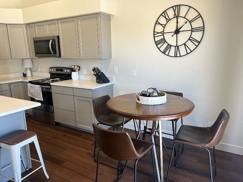 Furnished Finder property 505048_1 photo 39