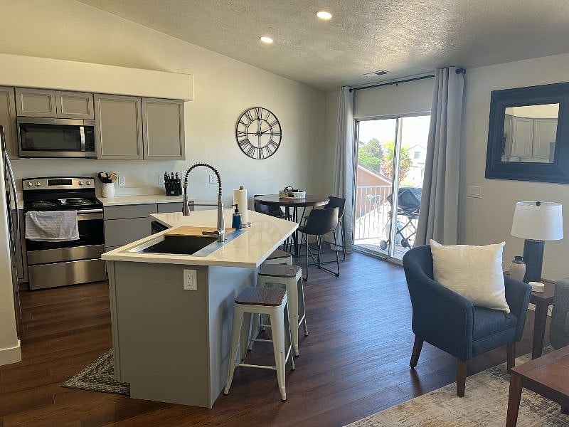 Furnished Finder property 505048_1 photo 52