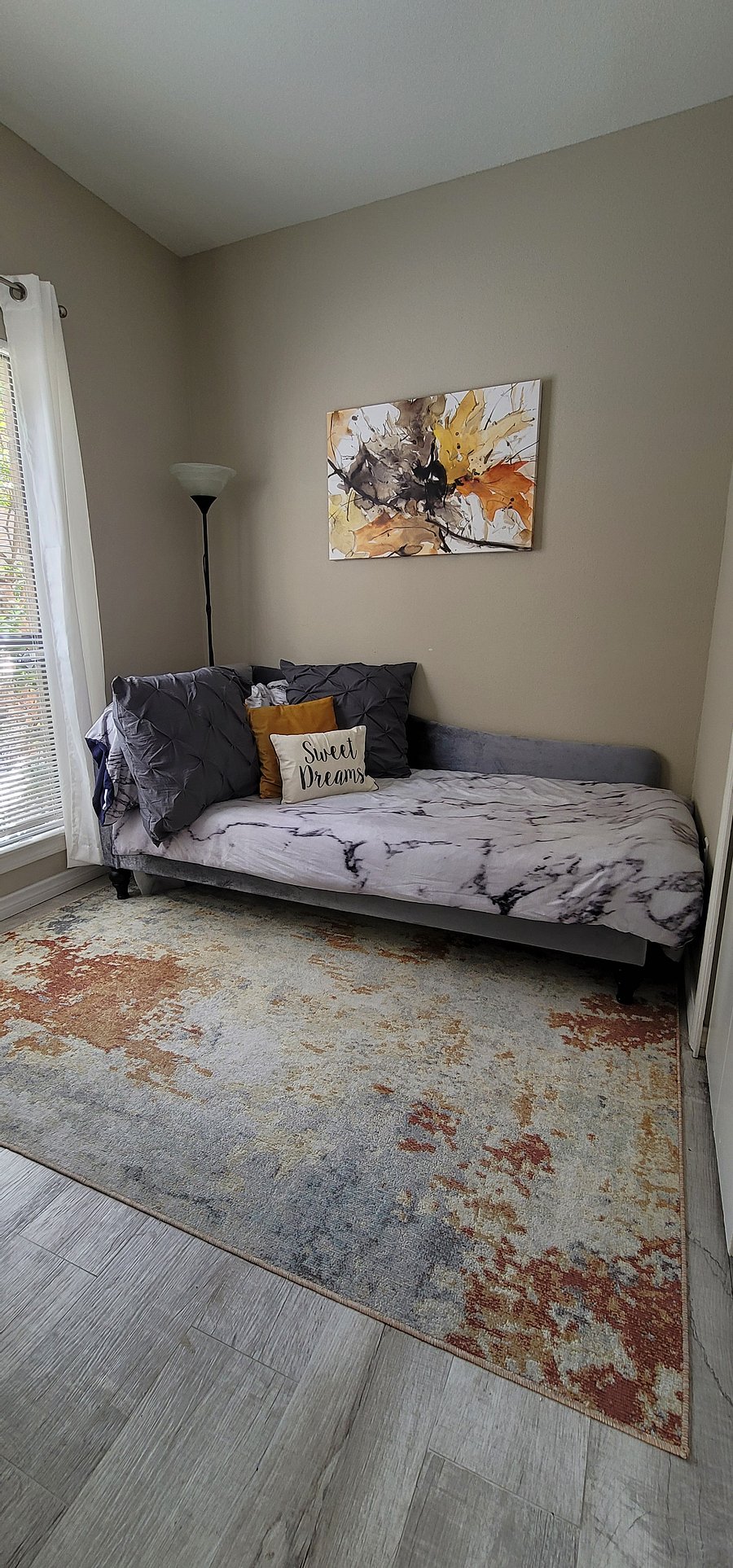 Bedroom
1st Level