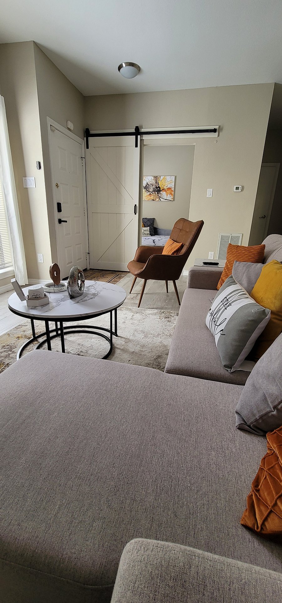 Furnished Finder property 505053_1 photo 3