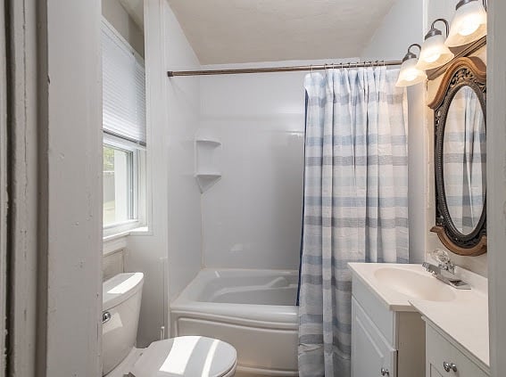 Bathroom with tub.