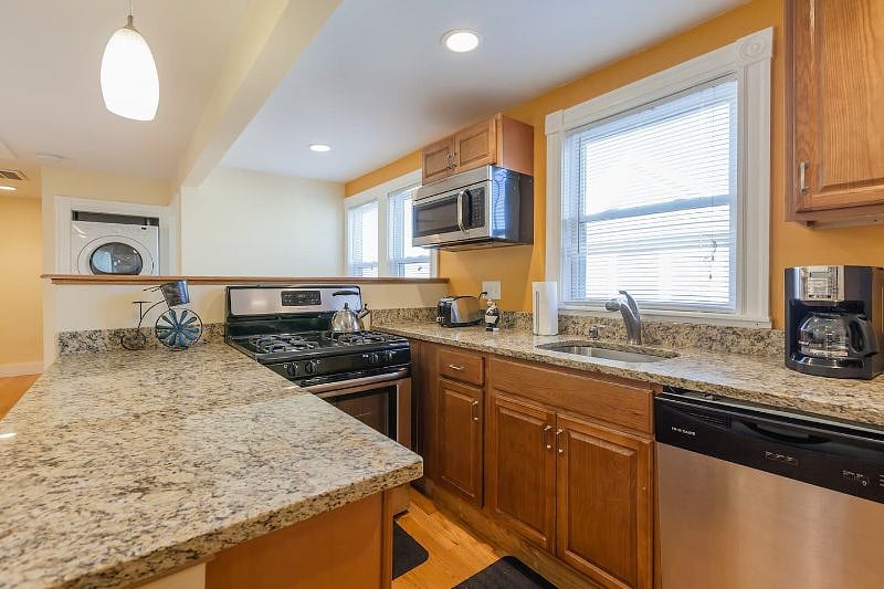 Furnished Finder property 505315_1 photo 4