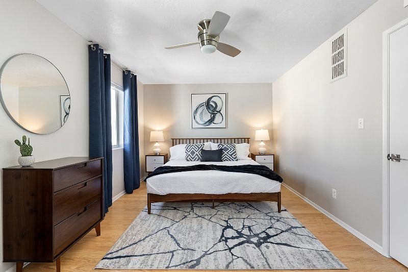 Spacious Master King Bed