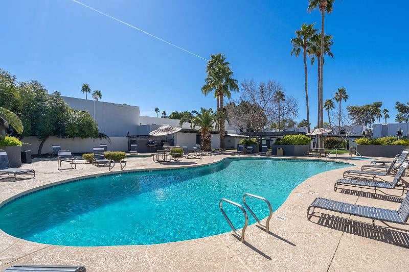 Heated Pool (in winter)