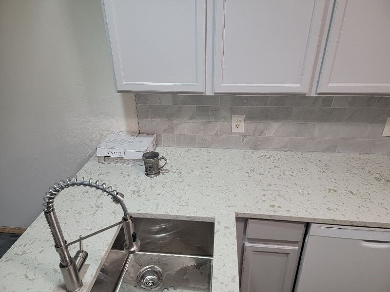 Furnished Finder property 505616_1 photo 4