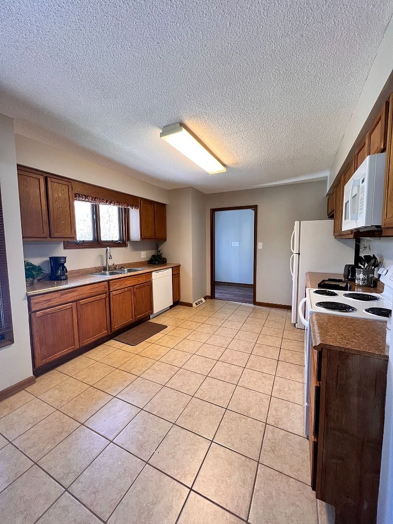 Furnished Finder property 505623_1 photo 7