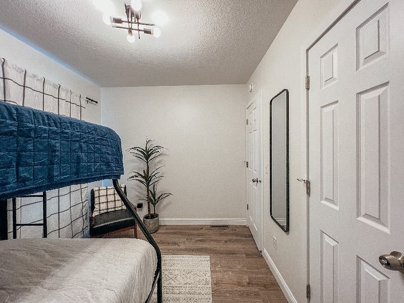 Furnished Finder property 505646_1 photo 8