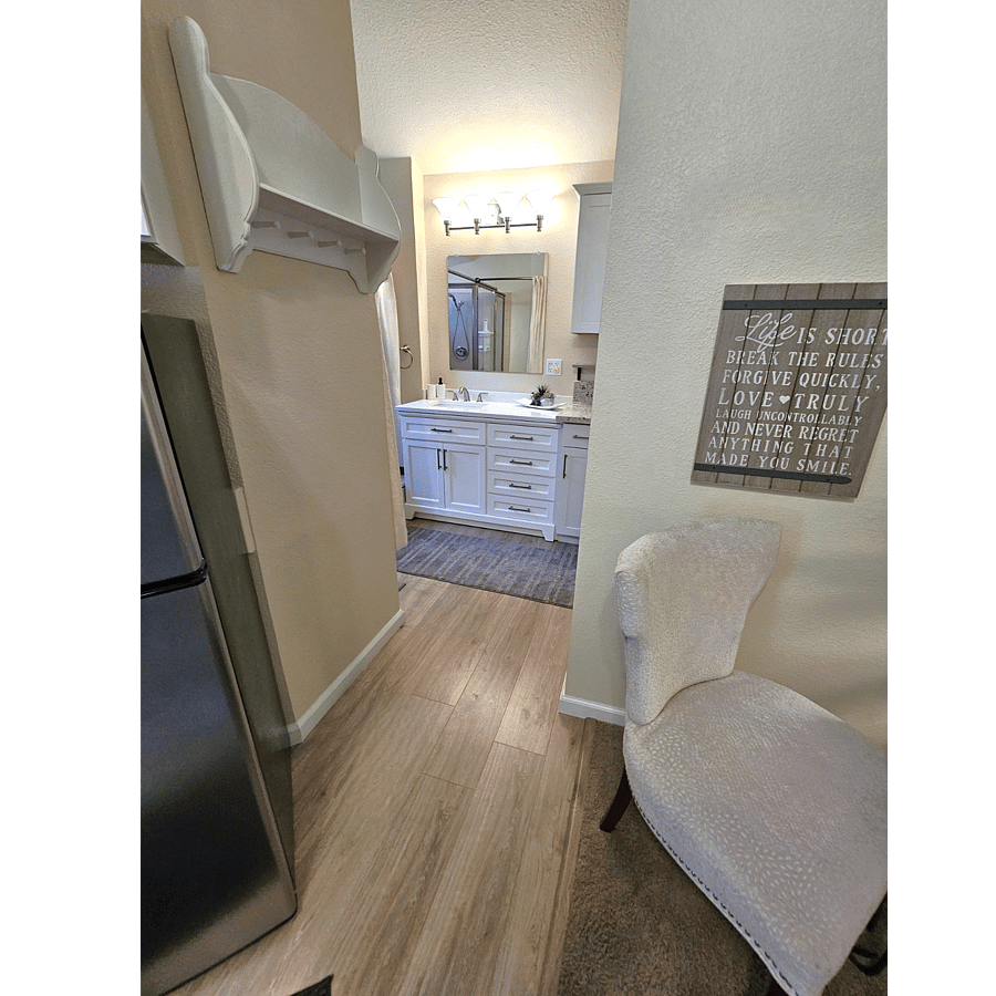 Furnished Finder property 505739_3 photo 29