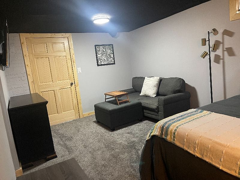 Furnished Finder property 505863_1 photo 3