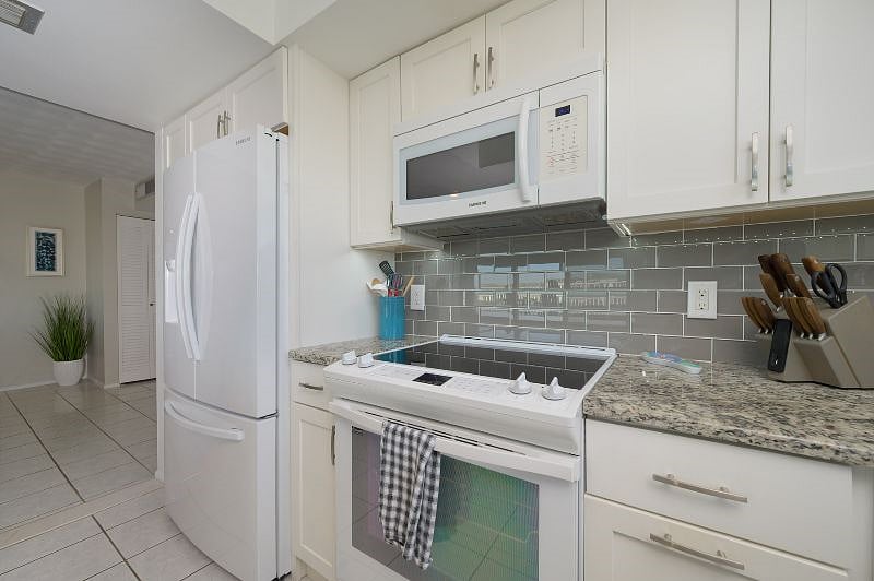Furnished Finder property 505880_1 photo 18