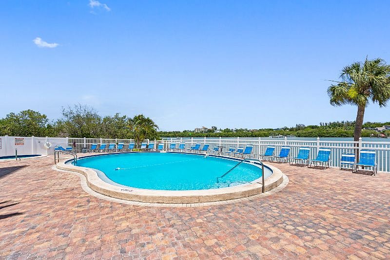 Furnished Finder property 505880_1 photo 73