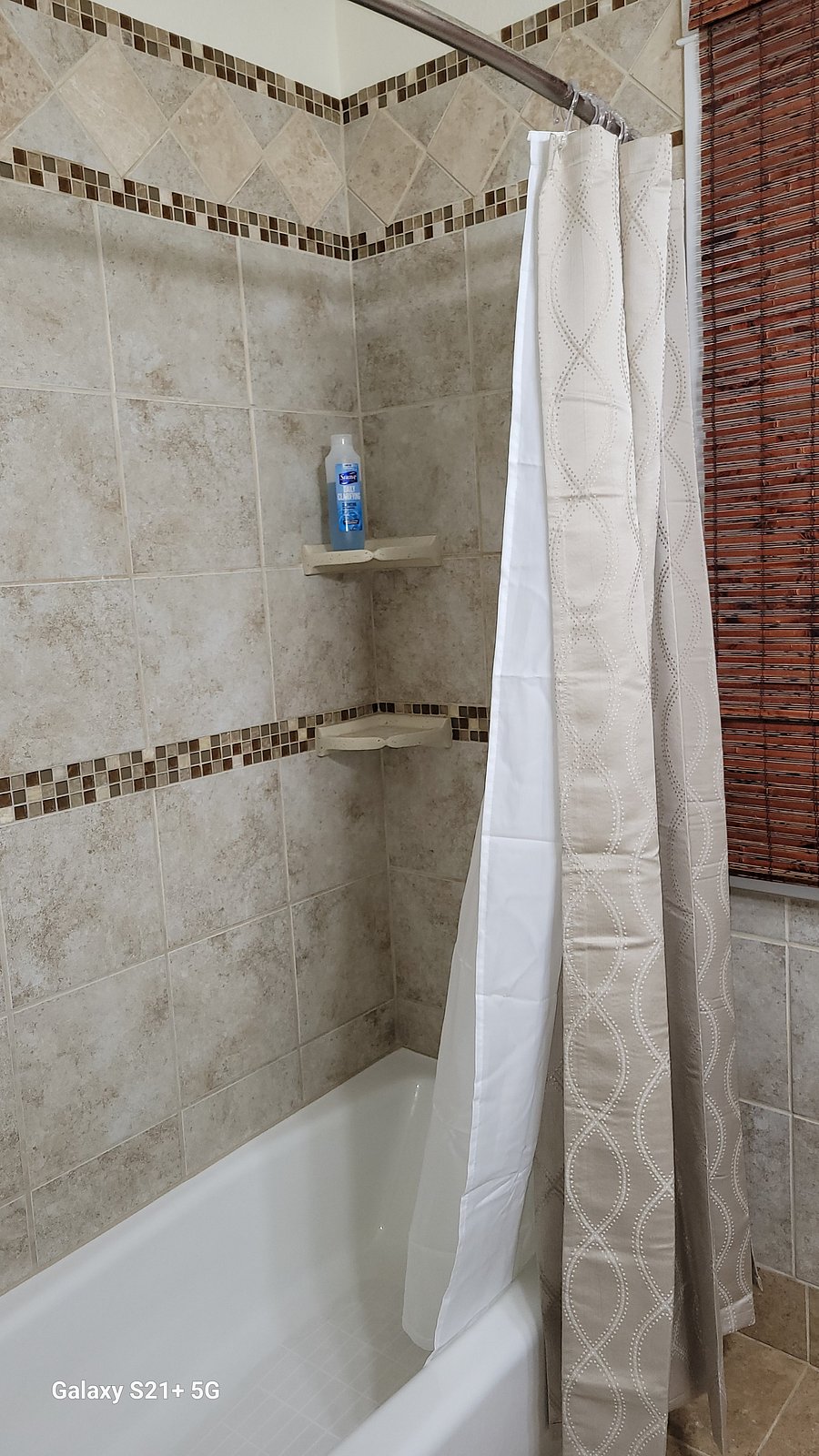 Furnished Finder property 505912_1 photo 24