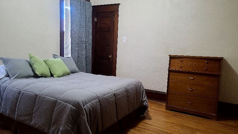 Furnished Finder property 505912_1 photo 17