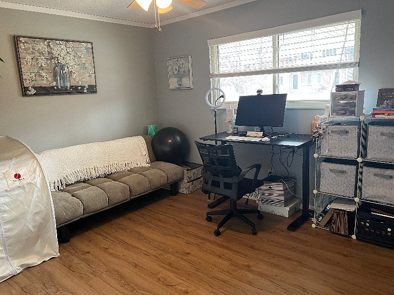 Office/Second Bedroom