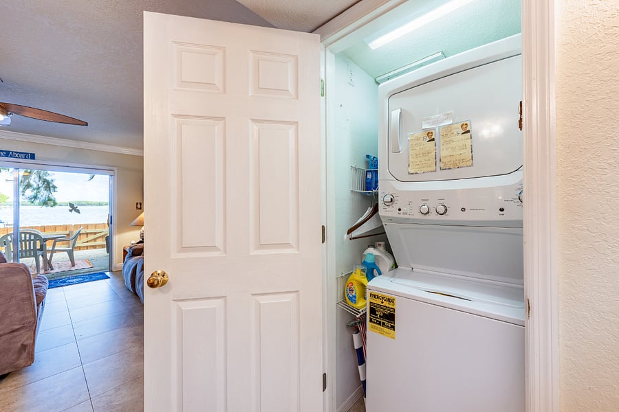 Full size GE Washer Dryer 