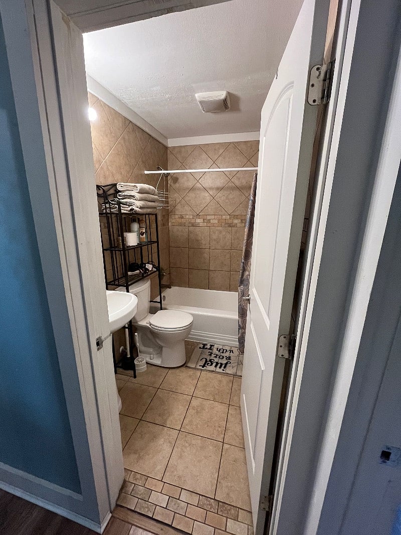 Furnished Finder property 505978_1 photo 4