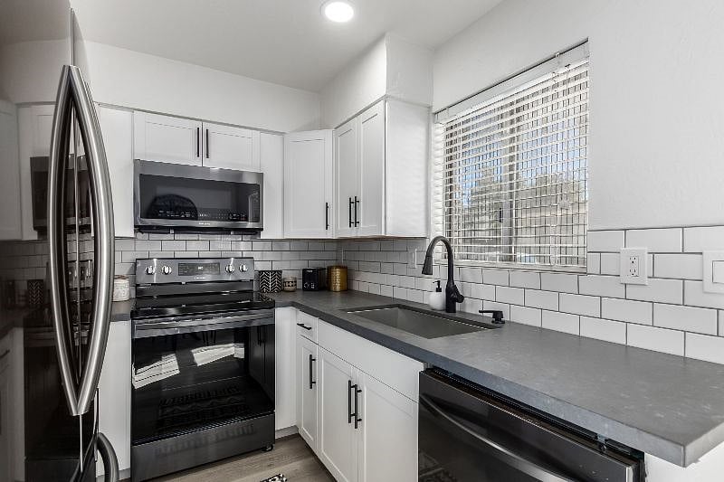 Furnished Finder property 506140_1 photo 10