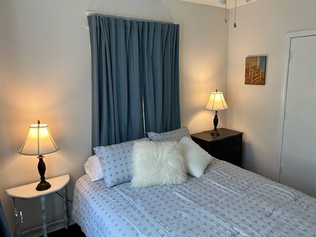 Furnished Finder property 506147_1 photo 4