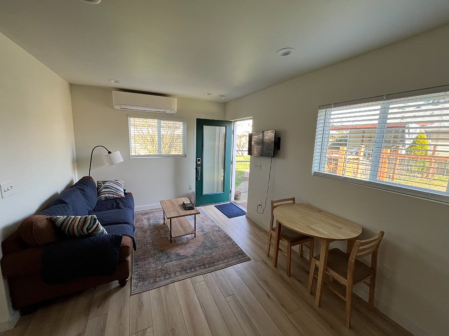 Furnished Finder property 506149_1 photo 3