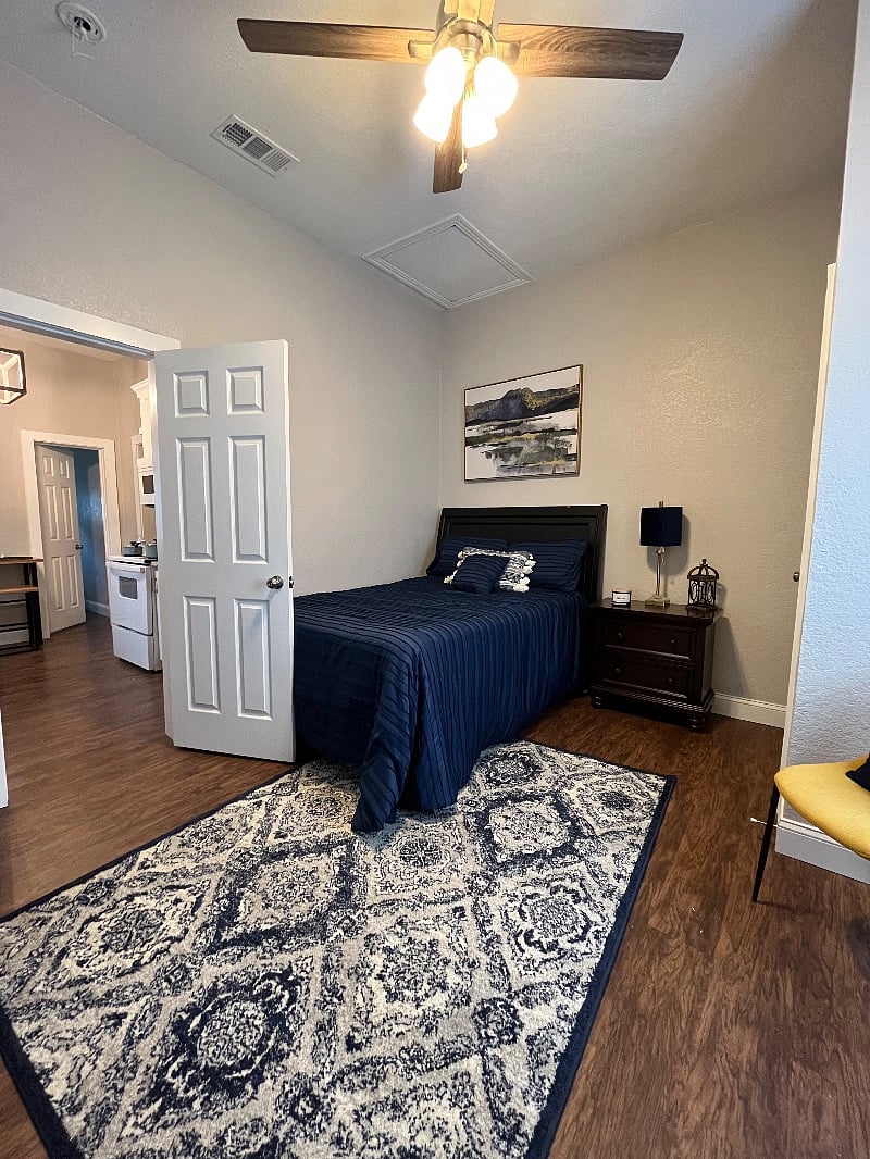 Furnished Finder property 506152_1 photo 8