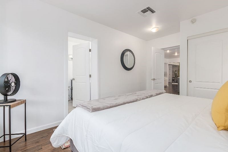 Furnished Finder property 506163_1 photo 22
