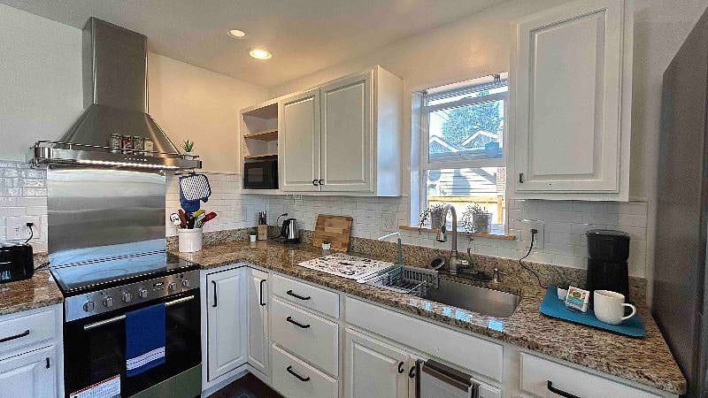 Furnished Finder property 506233_1 photo 3
