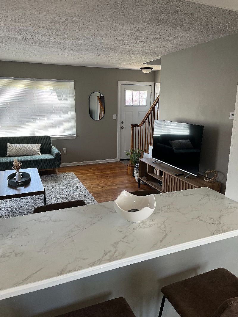 Furnished Finder property 506275_1 photo 6
