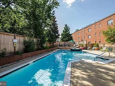 Furnished Finder property 506398_1 photo 17