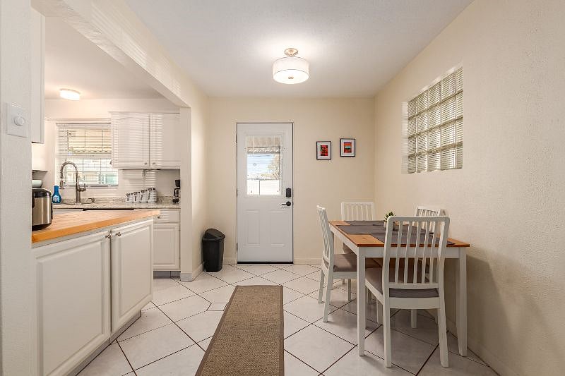 Furnished Finder property 506500_1 photo 4