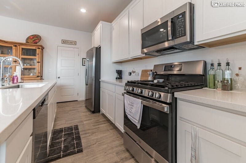 Furnished Finder property 506506_1 photo 6