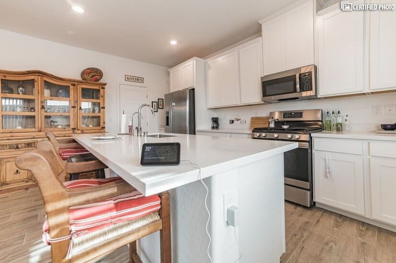 Furnished Finder property 506506_1 photo 5