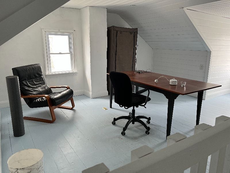 Private attic work space