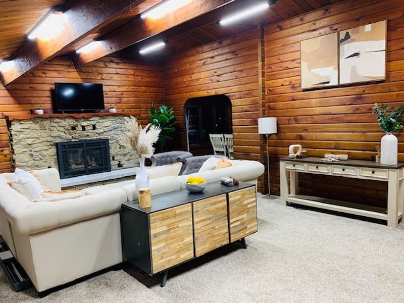 Furnished Finder property 506567_1 photo 3